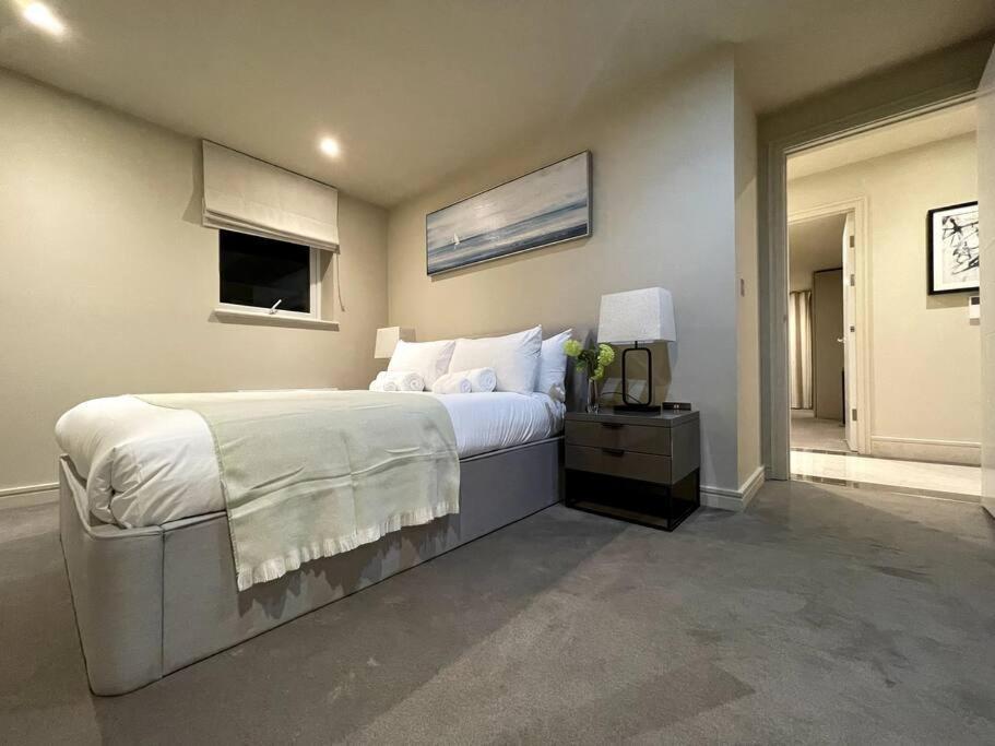 דירות צ'יגוול 2Br Urban Vista Retreat Chcl F7 מראה חיצוני תמונה