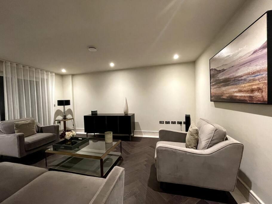 דירות צ'יגוול 2Br Urban Vista Retreat Chcl F7 מראה חיצוני תמונה