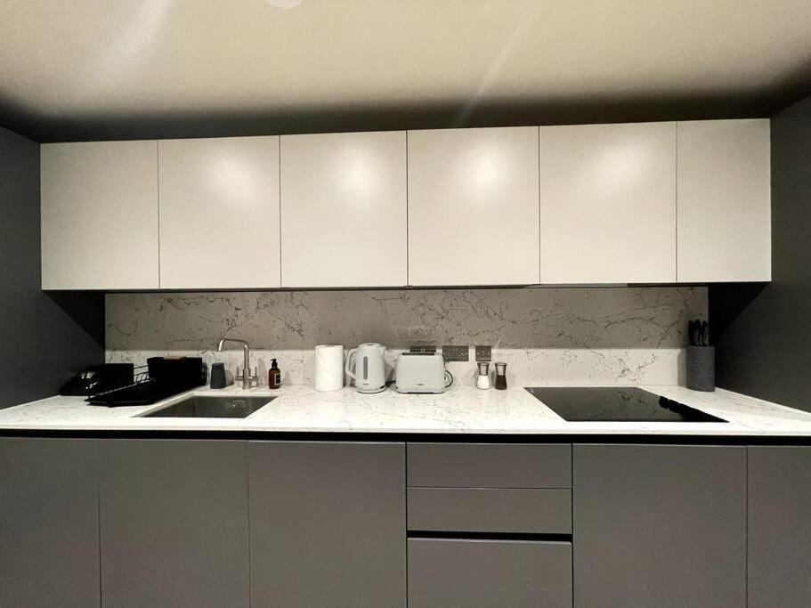 דירות צ'יגוול 2Br Urban Vista Retreat Chcl F7 מראה חיצוני תמונה