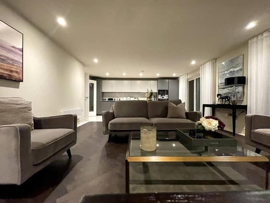דירות צ'יגוול 2Br Urban Vista Retreat Chcl F7 מראה חיצוני תמונה